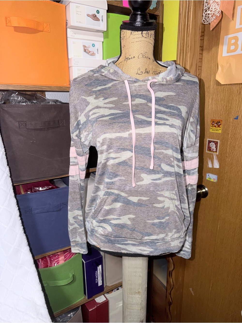Derek Heart Gray Camo Hooded Pullover with Pink Accents